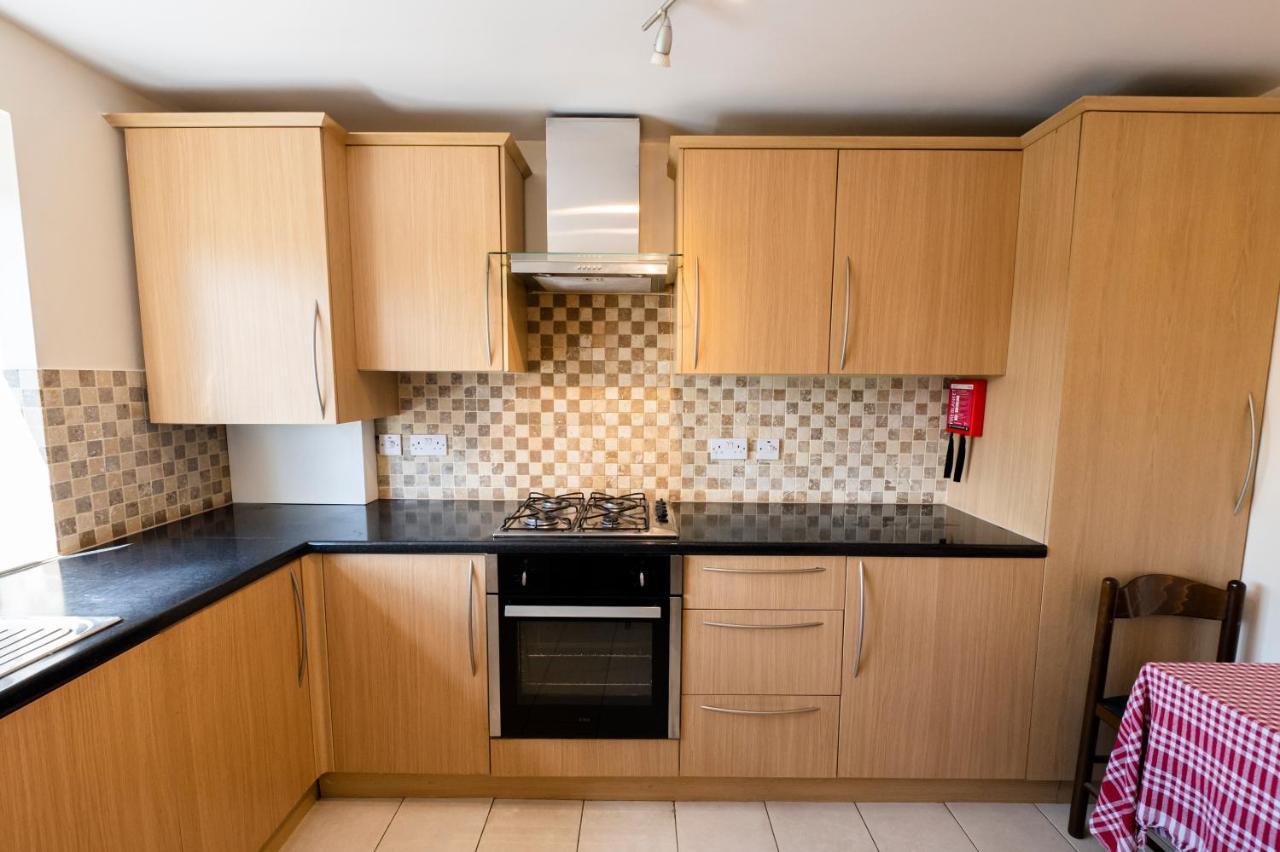 19 Shrewsbury Walk Apartment Айсълуърт Екстериор снимка